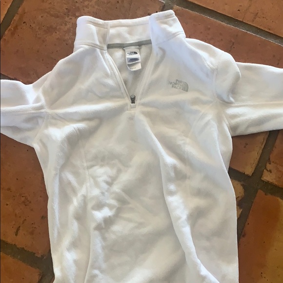 Pink and white north face pull over jackets. - Picture 8 of 8